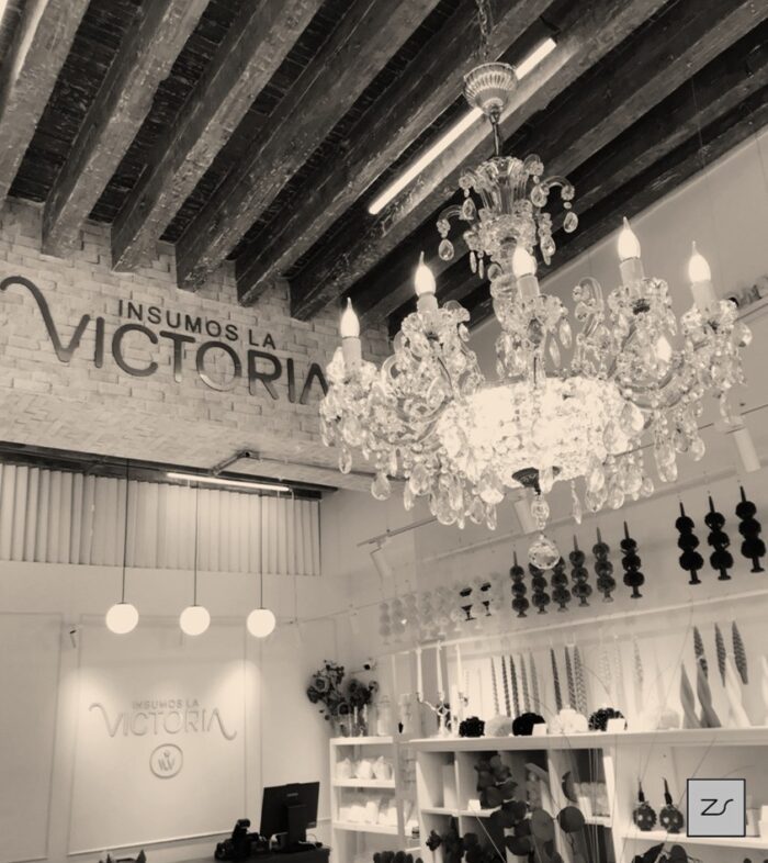 Diseño de imagen completa retail Cerería Insumos La Victoria ILV by Arzsan Arquitectura [zs]
